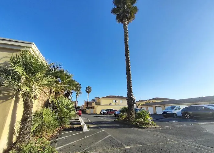 8, La Palmeraie, Village Naturiste, Cap D'agde 阿格德