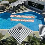 펜션 8, La Palmeraie, Village Naturiste, Cap D'agde *