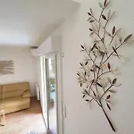 8, La Palmeraie, Village Naturiste, Cap D'agde 펜션