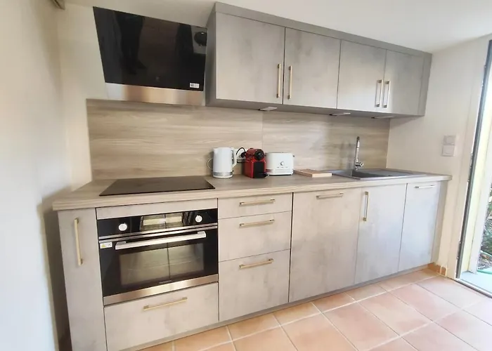 8, La Palmeraie, Village Naturiste, Cap D'agde Agde