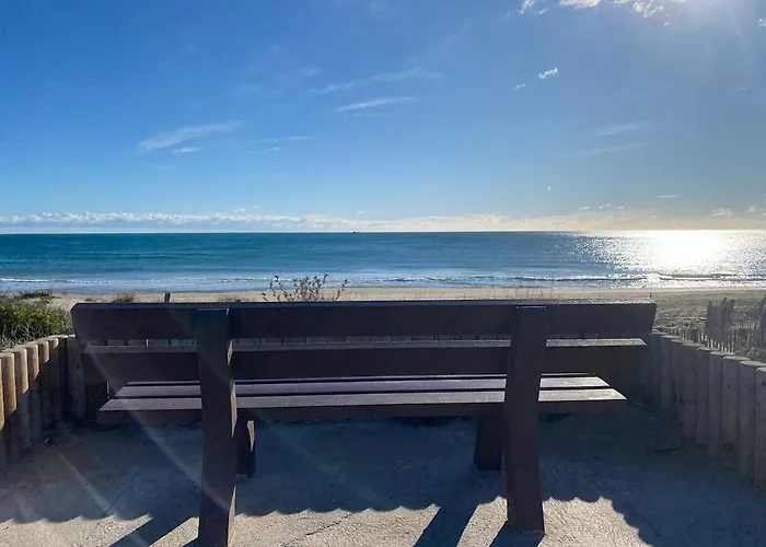 8, La Palmeraie, Village Naturiste, Cap D'agde Agde