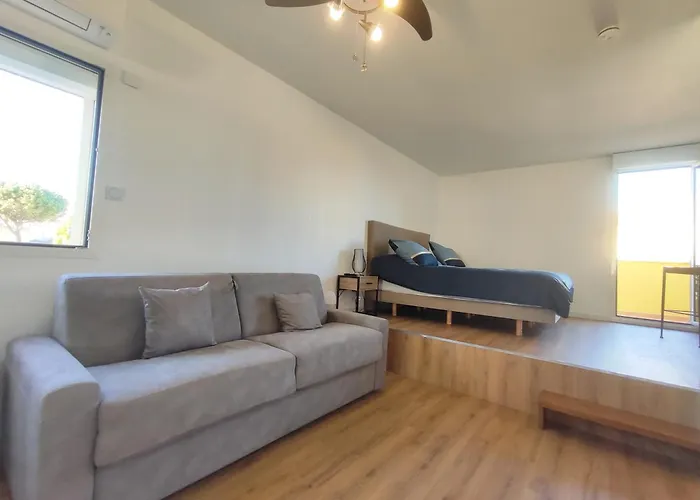 Casa vacanze 8, La Palmeraie, Village Naturiste, Cap D'agde