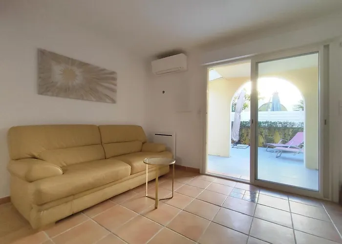 8, La Palmeraie, Village Naturiste, Cap D'agde * Agde