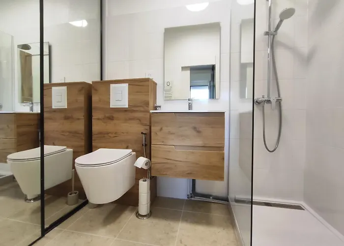 8, La Palmeraie, Village Naturiste, Cap D'agde Agde